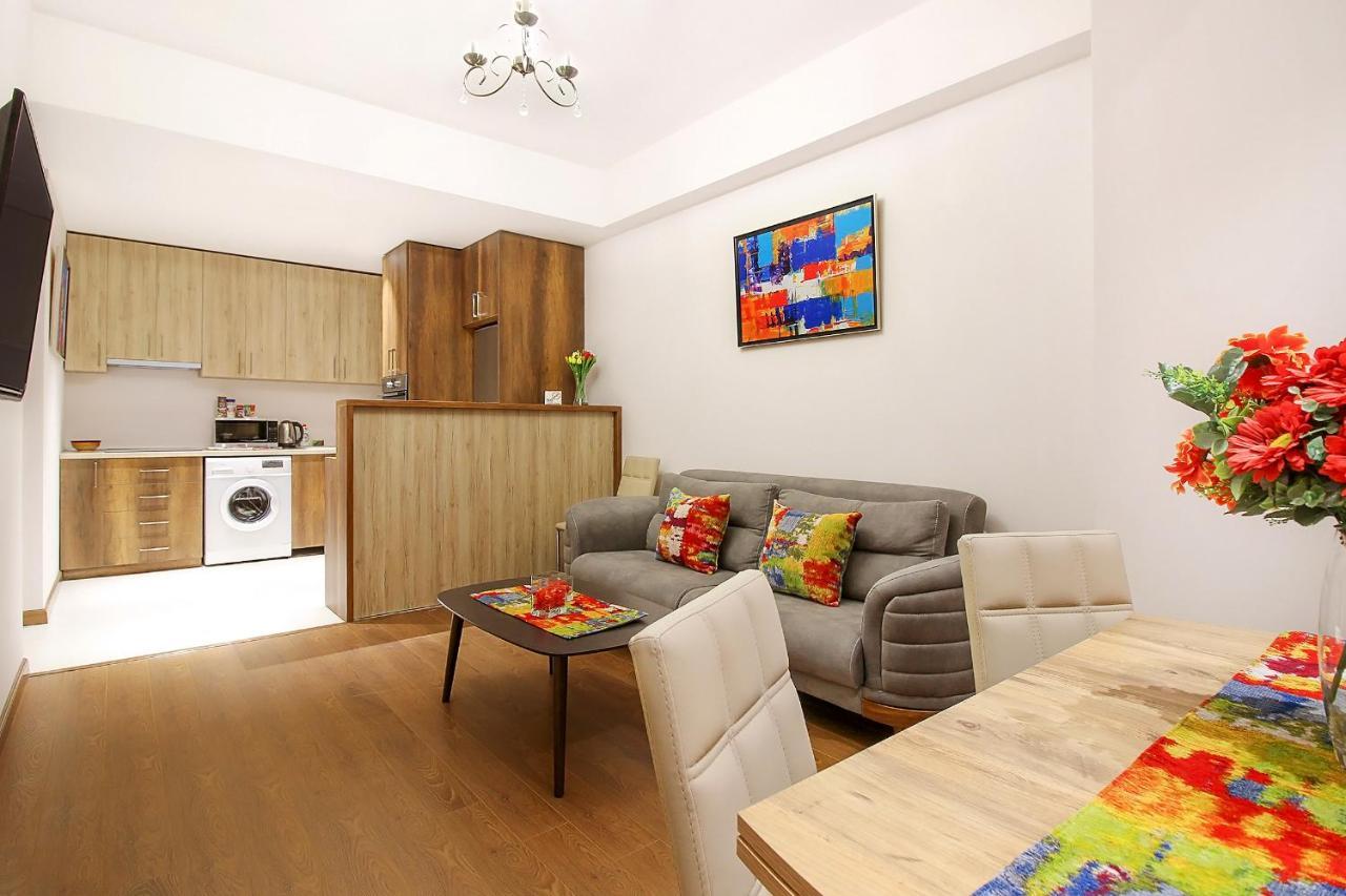 Apartments In Crystal Residence Yerevan Ngoại thất bức ảnh
