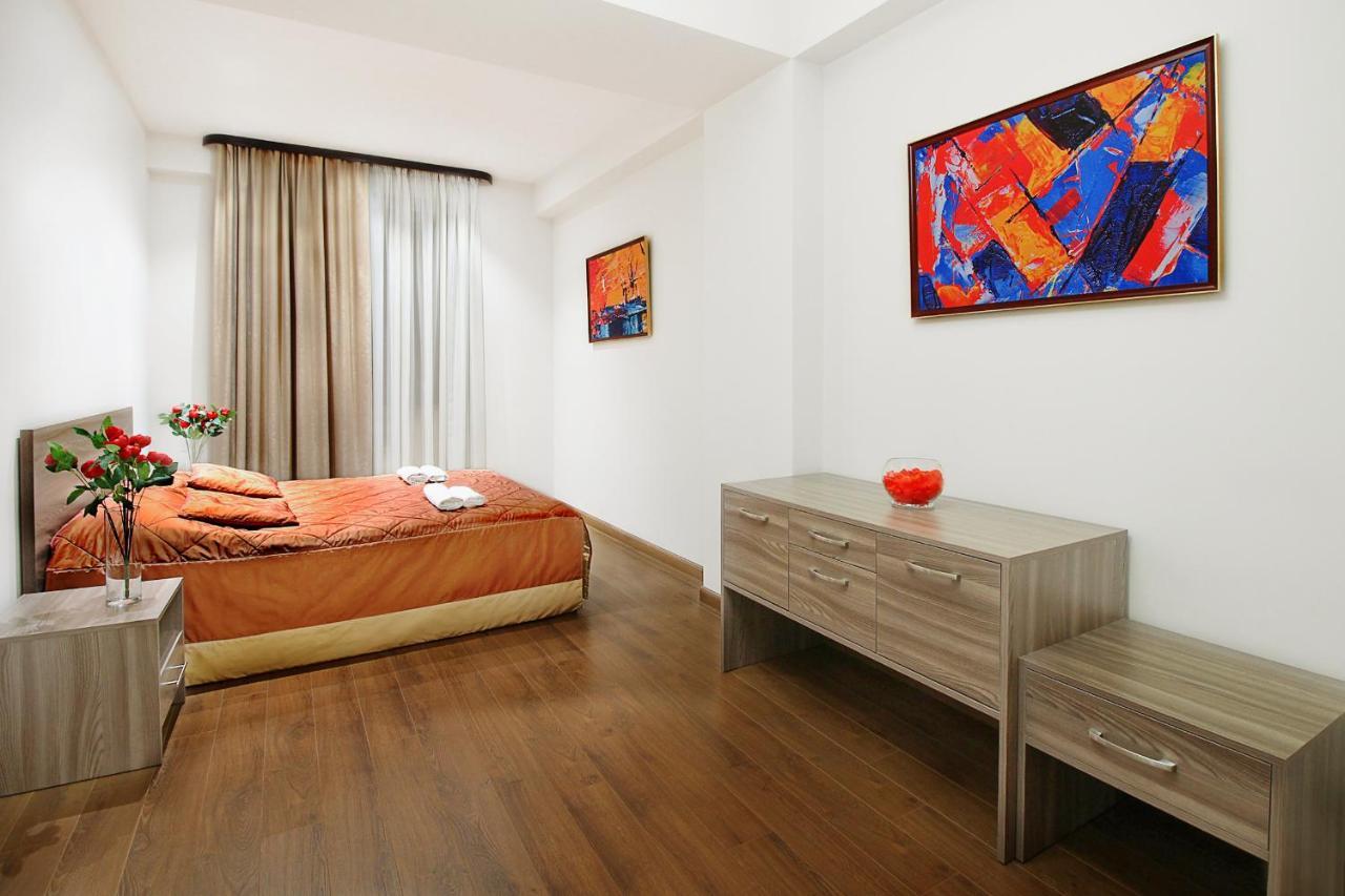 Apartments In Crystal Residence Yerevan Ngoại thất bức ảnh